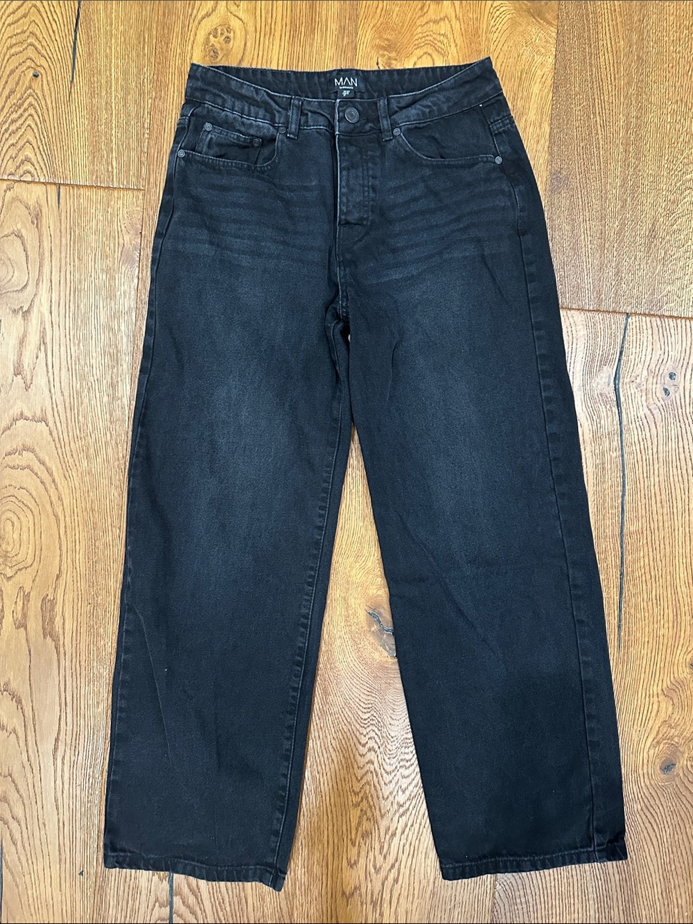 Black Washed Y2K Grungy Relaxed Straight-Leg Men's Jeans - boohooMAN - size 32